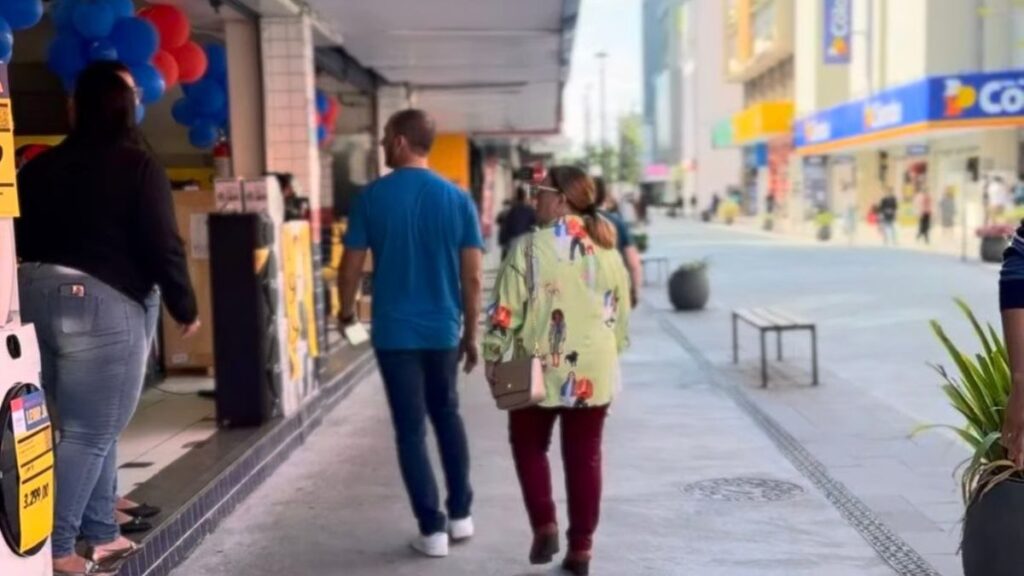 Comércio de Itajaí Investe em Campanha de R$ 500 Mil para Premiar Consumidores