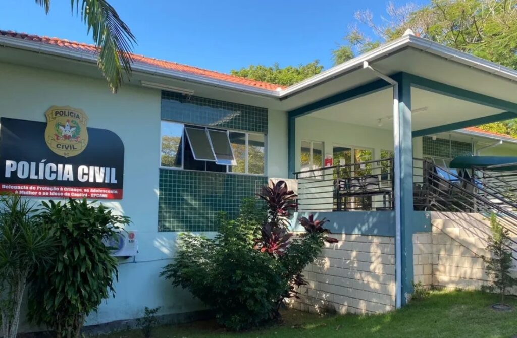 Problemas Críticos nas Delegacias de Atendimento à Mulher: Ação do MP e Novas Diretrizes em SC