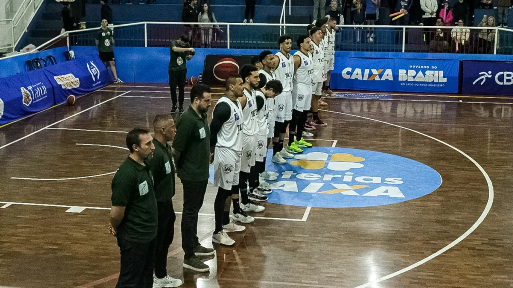Brusque vence Basquete Tatuí e encerra invencibilidade em casa na Liga Ouro