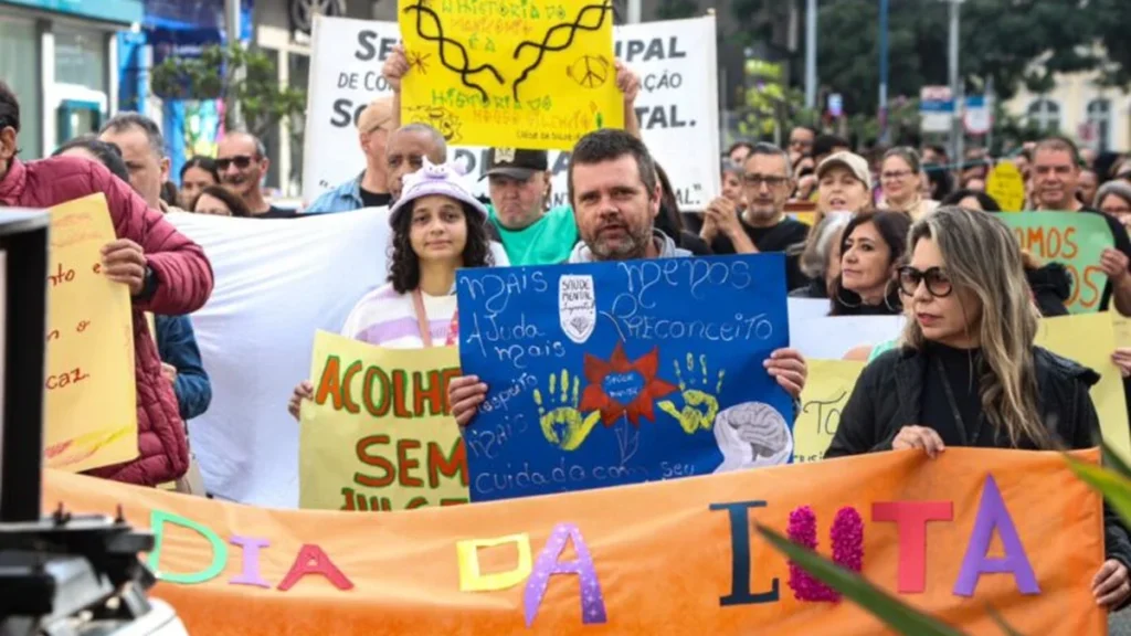 Caminhada em Joinville destaca a importância da saúde mental e inclusão social Caminhada em Joinville destaca a importância da saúde mental e inclusão social
