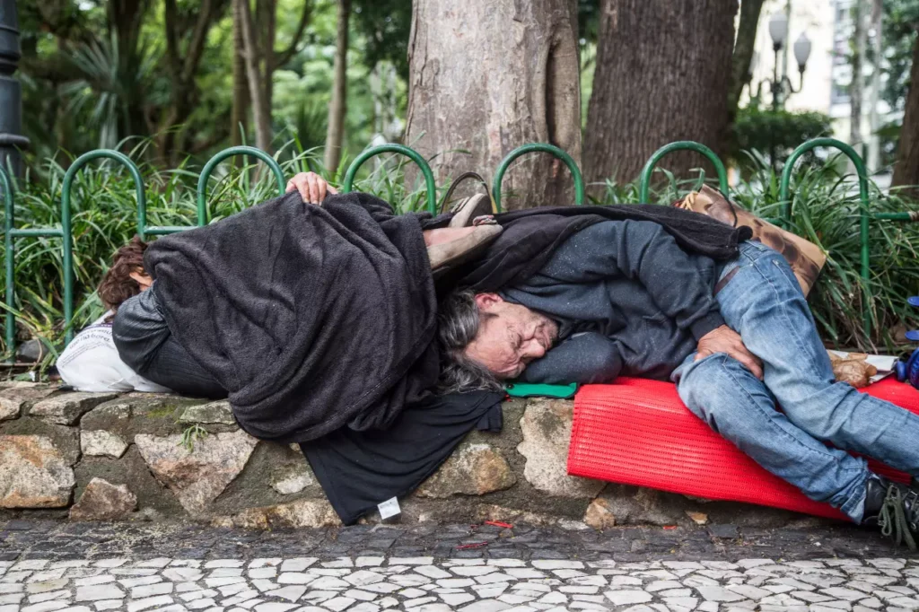 Frio Abaixo de 7°C Leva Cidades de SC a Ativarem Abrigos Emergenciais