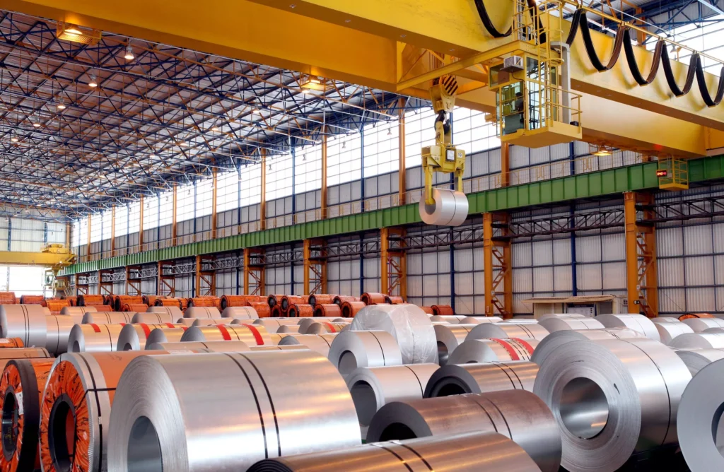 Guerra do Aço: Desafios da ArcelorMittal Brasil em Meio à Concorrência Internacional