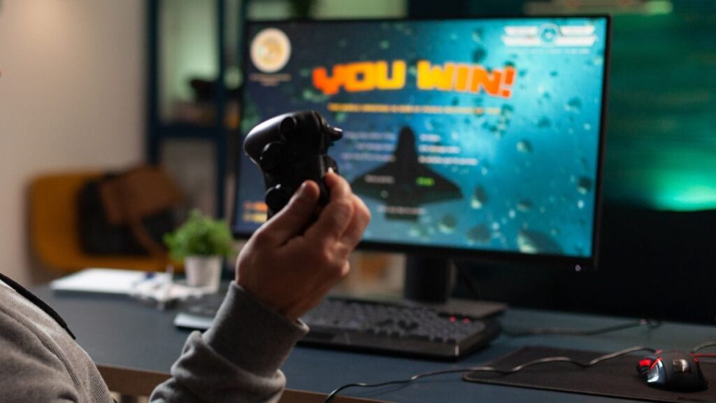 Influenciador de Joinville Perde Canal de 2 Milhões Após Divulgar Jogos de Azar