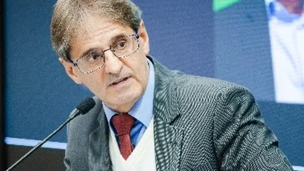 Neodi Saretta defende agilidade e fortalecimento dos hospitais regionais em SC Neodi Saretta defende agilidade e fortalecimento dos hospitais regionais em SC