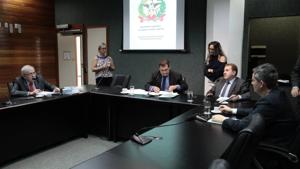 Diretrizes para Uso de Imagens na Assembleia Legislativa de Santa Catarina: Entenda as Regras