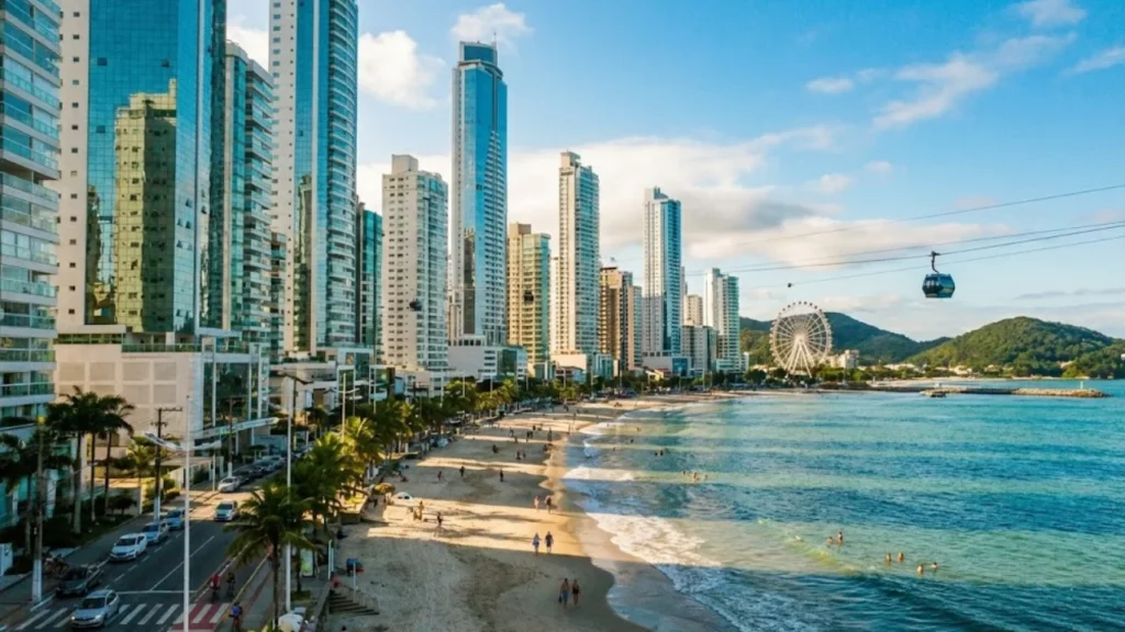 Cresce 29% a Busca por Moradia em Balneário Camboriú, a Dubai Brasileira do Litoral Catarinense