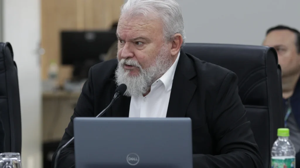 Câmara de Jaraguá do Sul aprova projeto que autoriza estruturas temporárias para comerciantes