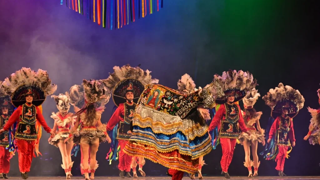 Santa Catarina lidera com 192 grupos no maior Festival de Dança do mundo Santa Catarina lidera com 192 grupos no maior Festival de Dança do mundo