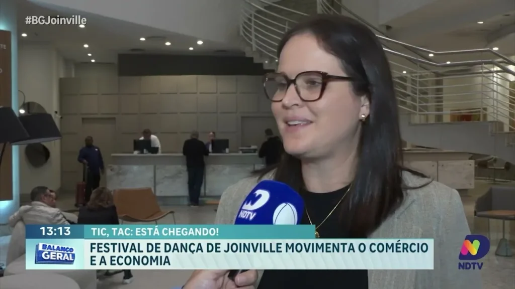 Festival de Dança de Joinville impulsiona comércio local e aquece a economia Festival de Dança de Joinville impulsiona comércio local e aquece a economia